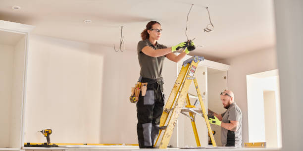 Best Affordable Emergency Electrician  in Hildebran, NC